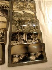 ANTIQUE STEREOSOPE VIEWER PAT APR 12,1904 WITH 70 CARDS & 5 POST CARDS